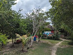 Palmento Grove Eco Cultural & Fishing Lodge
