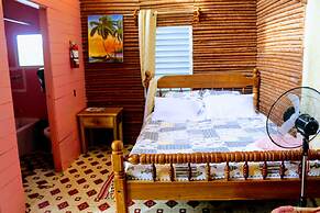 Palmento Grove Eco Cultural & Fishing Lodge