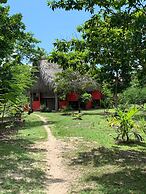 Palmento Grove Eco Cultural & Fishing Lodge