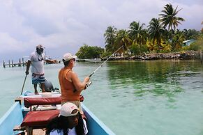 Palmento Grove Eco Cultural & Fishing Lodge