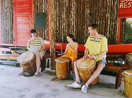 Palmento Grove Eco Cultural & Fishing Lodge