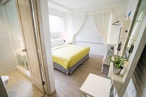 Summerbird - Bed and Brasserie