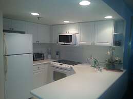 Ilikai Hotel by Hello Relaxation