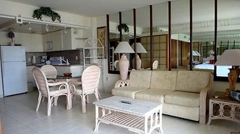 Ilikai Hotel by Hello Relaxation