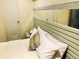 Hometown Hotel Bacolod - Lacson