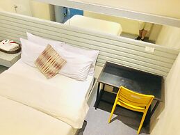 Hometown Hotel Bacolod - Lacson