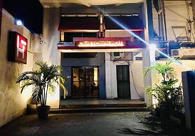 Hometown Hotel Bacolod - Lacson