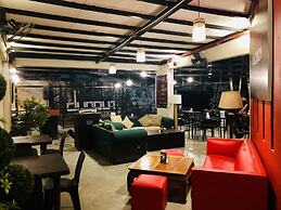 Hometown Hotel Bacolod - Lacson