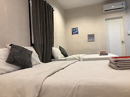 Hometown Hotel Bacolod - Lacson