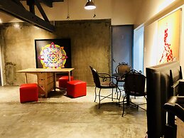 Hometown Hotel Bacolod - Lacson