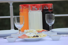 Royal Life Residence