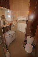 Royal Life Residence