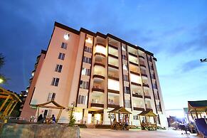 Royal Life Residence