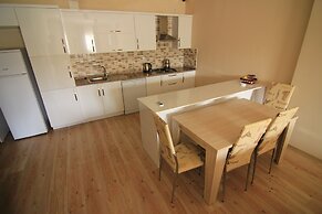 Royal Life Residence