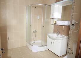 Royal Life Residence