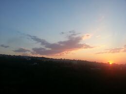 Royal Life Residence