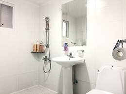 Slow Citi Guesthouse - Hostel