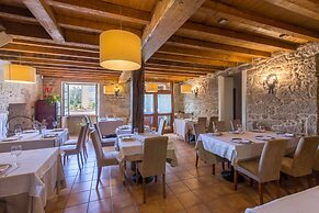 Hotel Restaurante Asador de Roxos Casa de Albardonedo