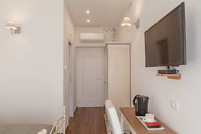 Donna Margherita Rome Suite & Rooms