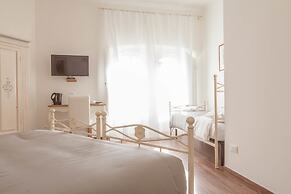 Donna Margherita Rome Suite & Rooms