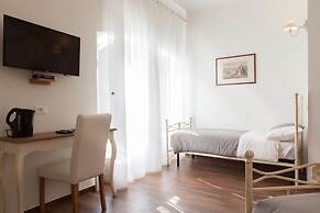 Donna Margherita Rome Suite & Rooms