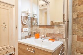 Donna Margherita Rome Suite & Rooms