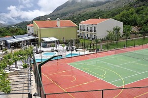 Alexander Mountain Resort