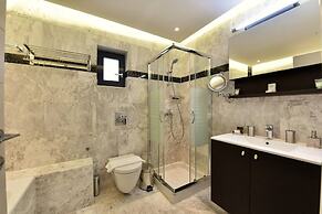 Alexander Mountain Resort