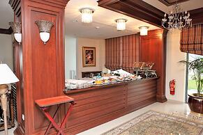 Alexander Mountain Resort