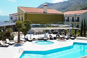 Alexander Mountain Resort