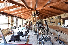 Alexander Mountain Resort