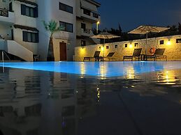 Nancy - Chara Apartments