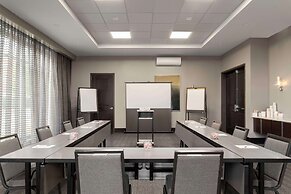 Hampton Inn & Suites Worcester