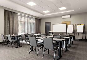 Hampton Inn & Suites Worcester