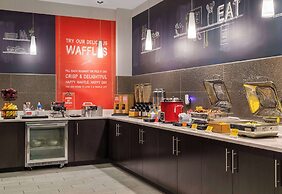 Hampton Inn & Suites Worcester