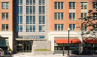 Bridgestreet Acadia at Metropolitan Park