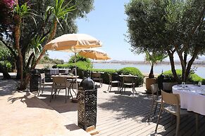 Le Petit Hotel du Flouka