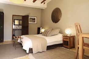 Le Petit Hotel du Flouka