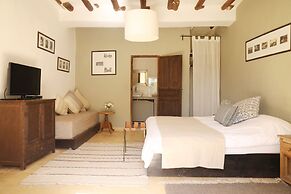 Le Petit Hotel du Flouka