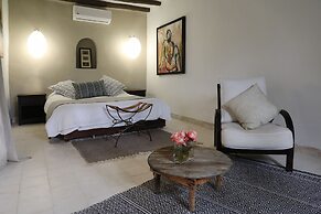 Le Petit Hotel du Flouka