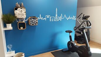 Holiday Inn Express Paris - Velizy by IHG