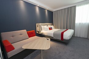 Holiday Inn Express Paris - Velizy by IHG