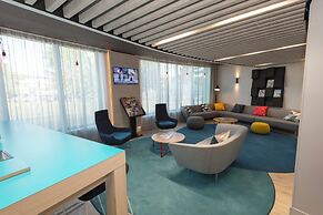 Holiday Inn Express Paris - Velizy by IHG