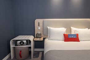 Holiday Inn Express Paris - Velizy by IHG