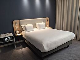 Holiday Inn Express Paris - Velizy by IHG