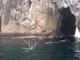 BlueBay Galapagos Planet