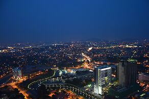 The Shore Hotel & Residences