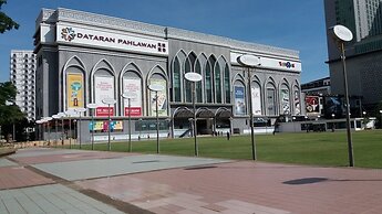 The Shore Hotel & Residences