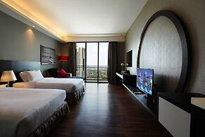 The Shore Hotel & Residences