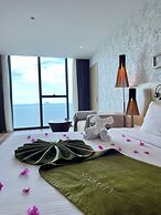 Starcity Hotel & Condotel Beachfront Nha Trang